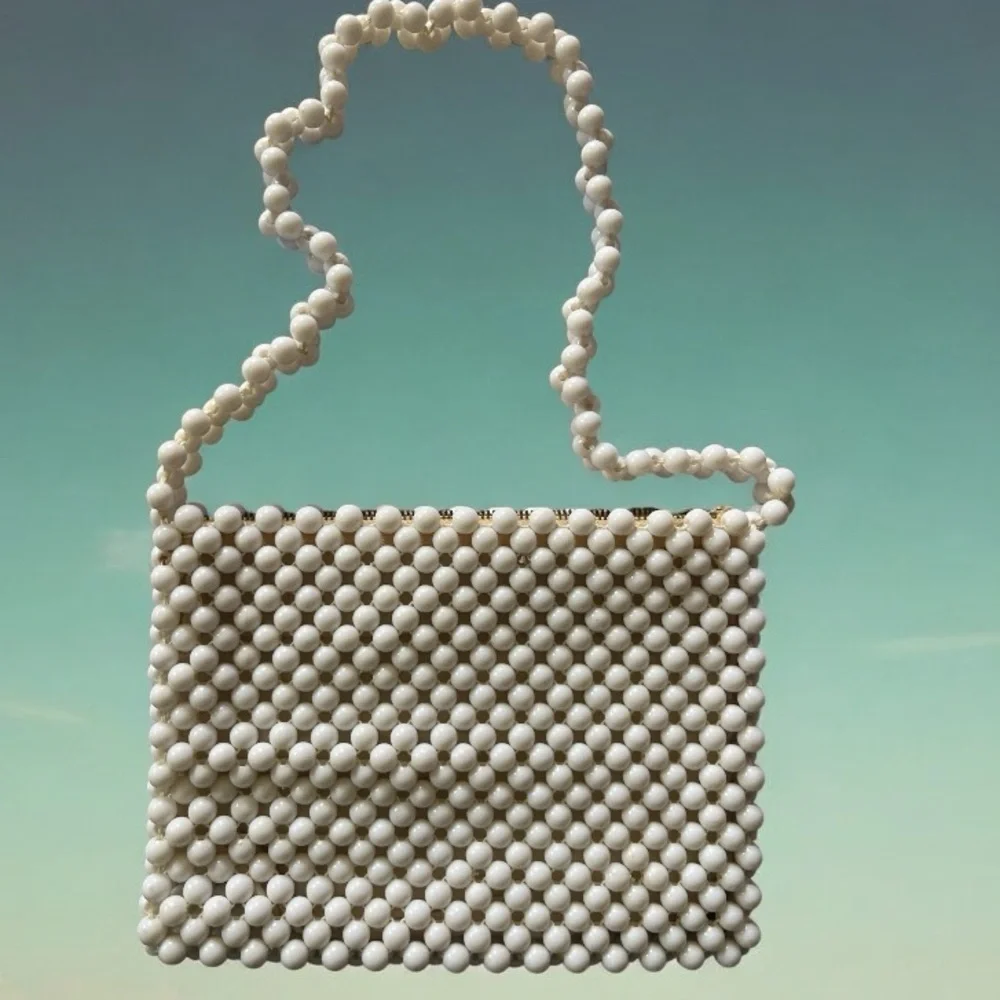 Beautiful Vintage 60’s Lady Ellen White Bubble Beaded Handbag